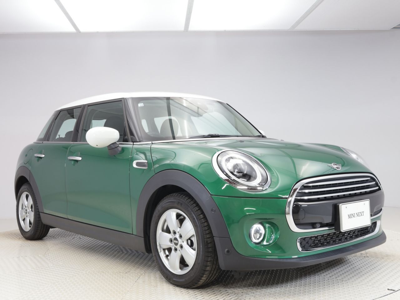 MINI F55 Cooper D 5dr Hatch LCI