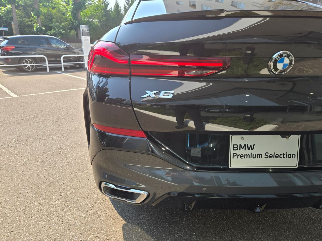 X* xDrive30d RHD