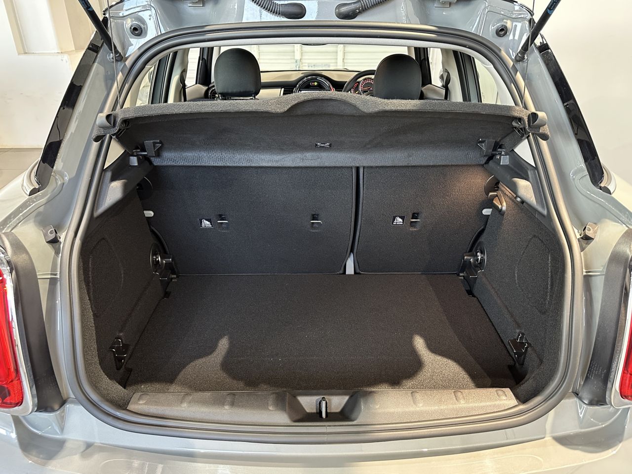 F55 MINI Cooper 5-Door Hatch LCI
