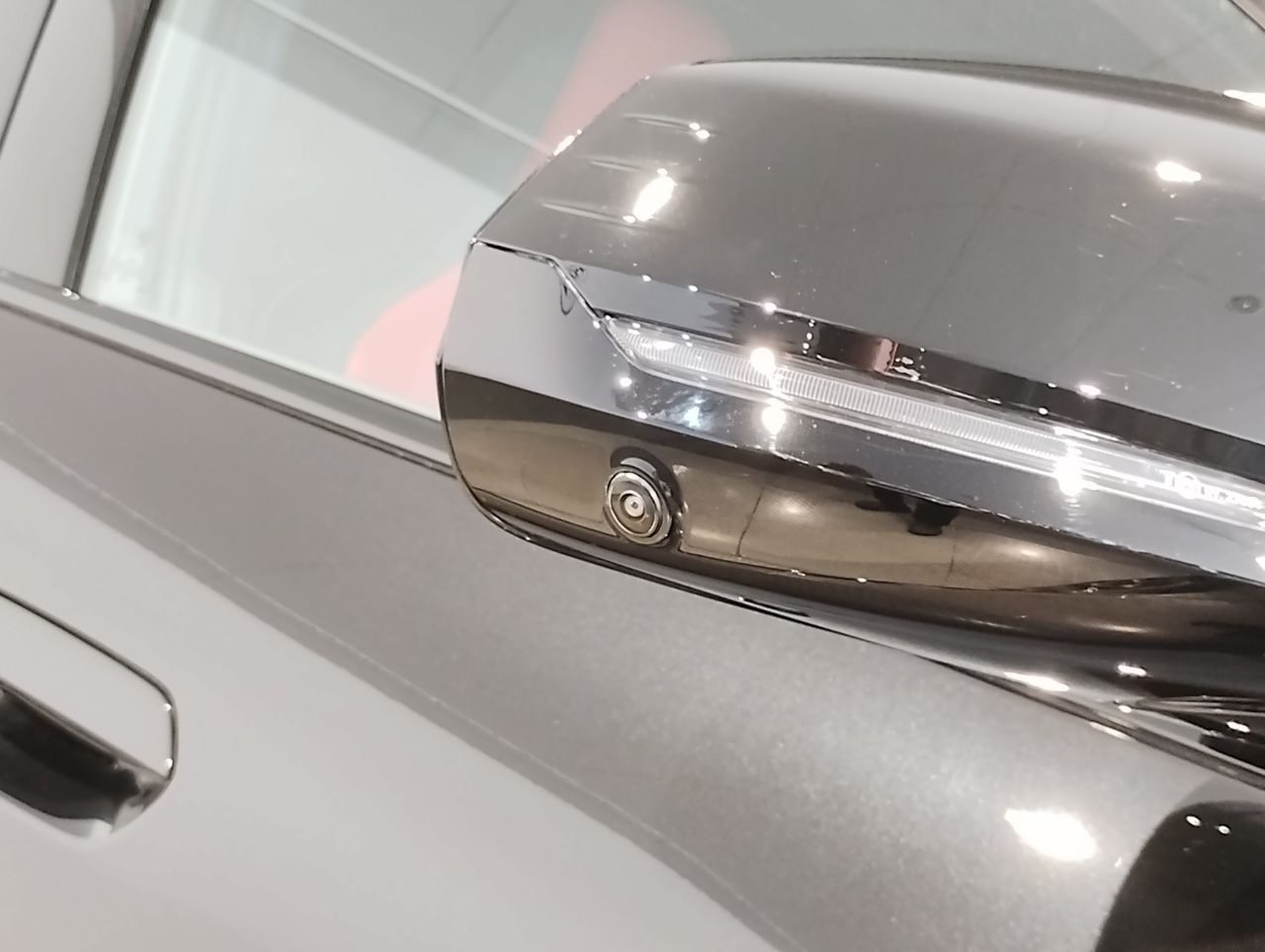 X2 M35i xDrive RHD