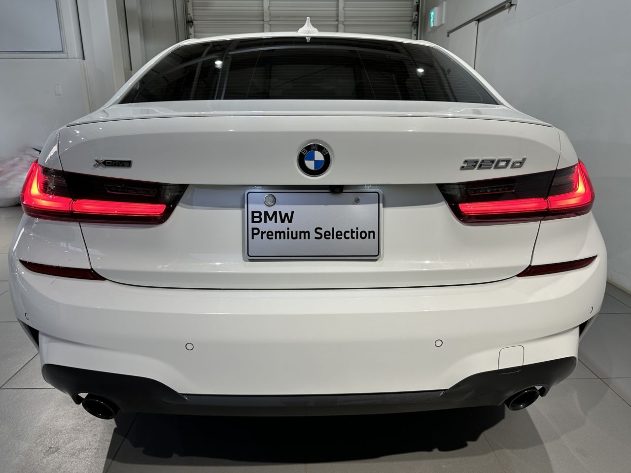 G20 320d xDrive RHD Saloon