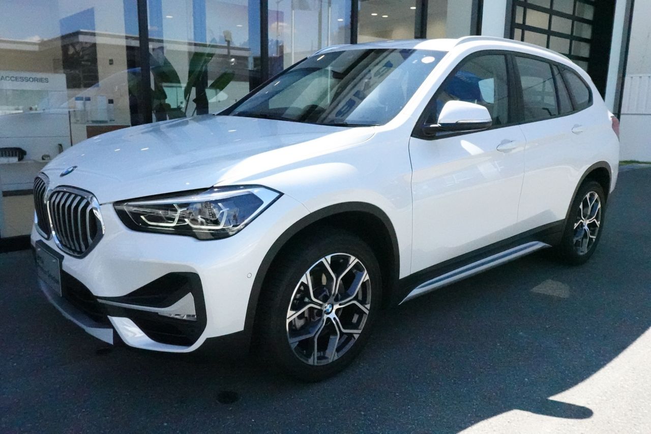 X1 sDrive18i RHD