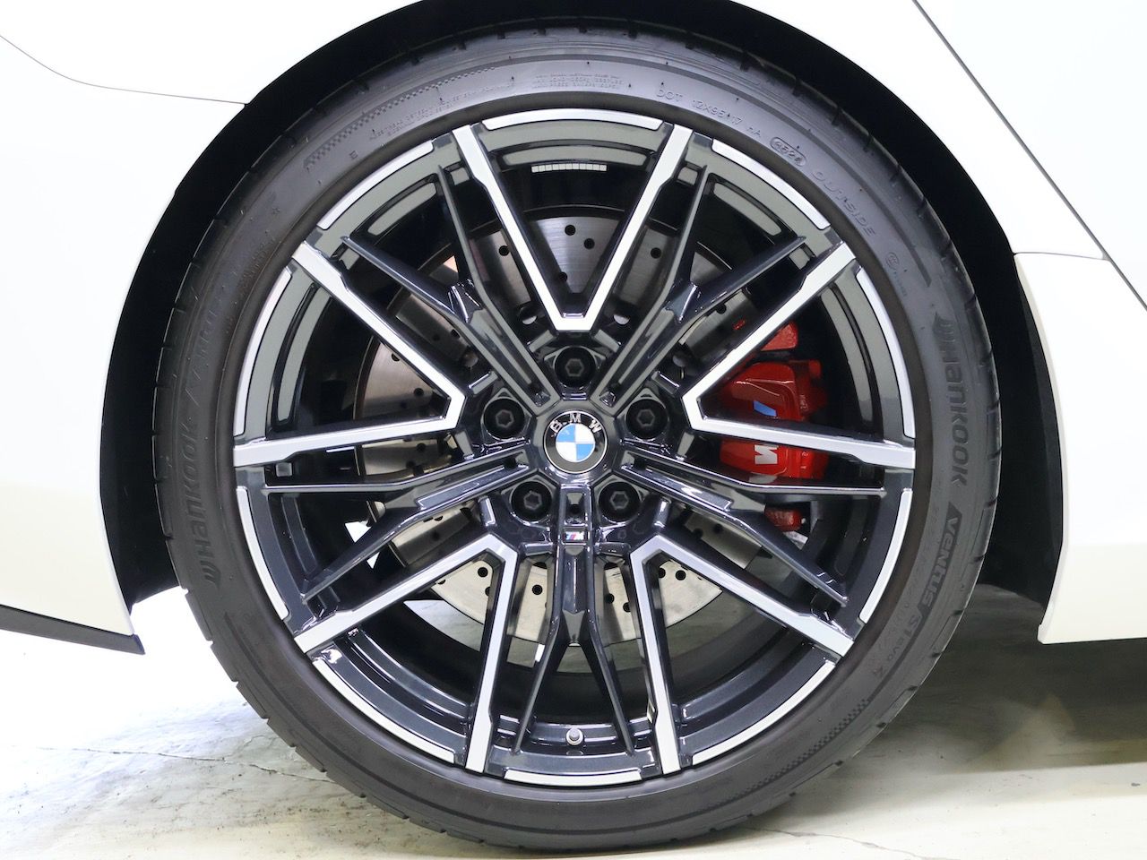 M5 Saloon RHD