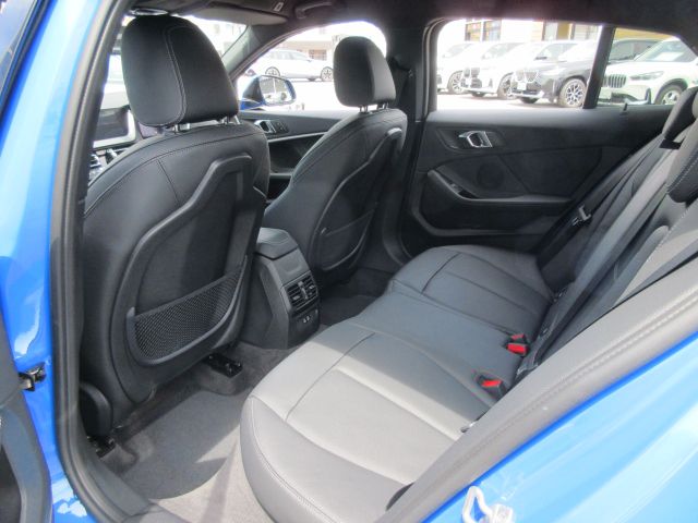F40 118d Sports Hatch 5-door B47 2.0d