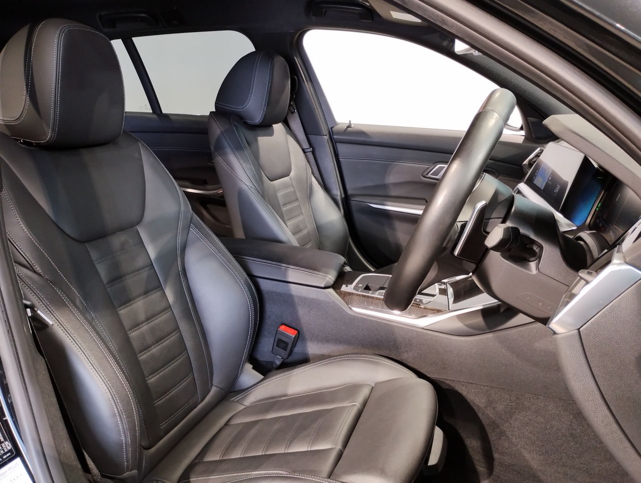 G21 318i Touring