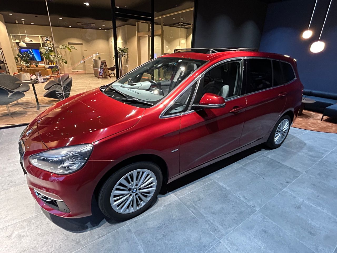 218D GRAN TOURER RHD
