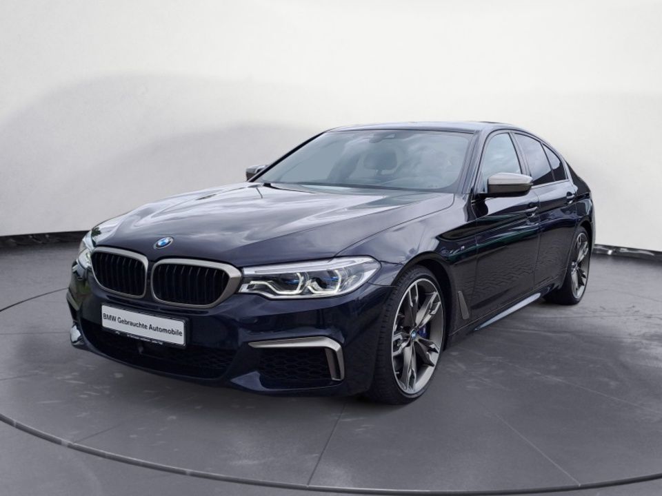 M550i xDrive Limousine
