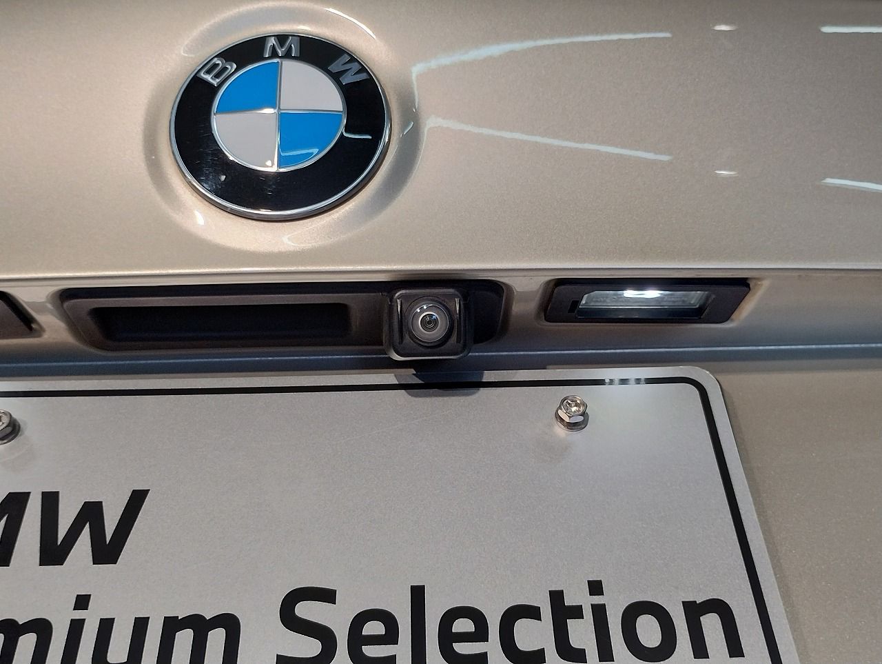 X3 20D