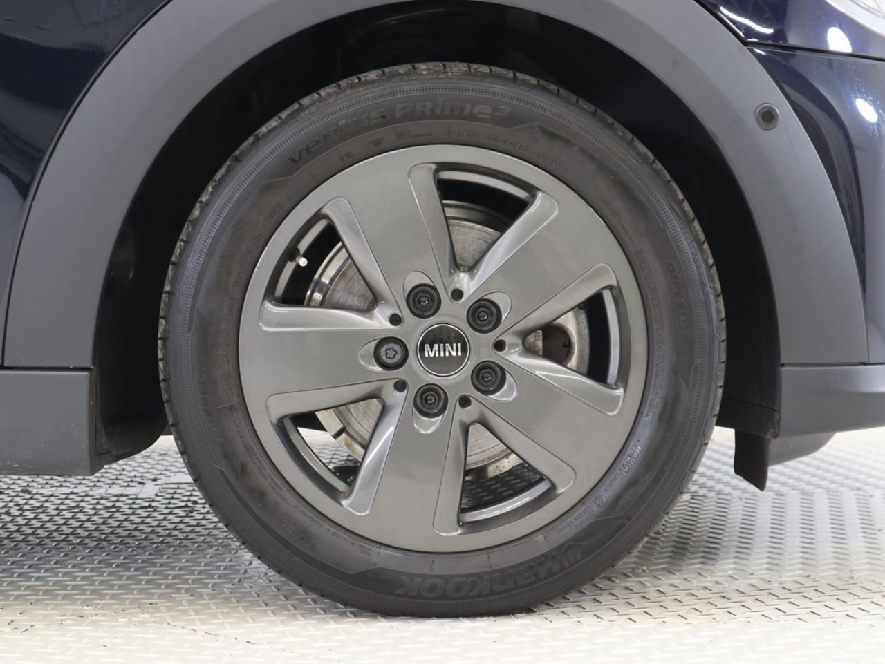 MINI Cooper F56 RHD