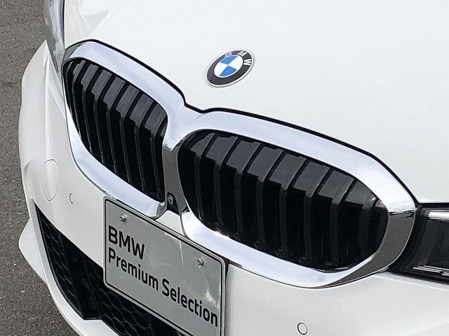 G21 320i RHD