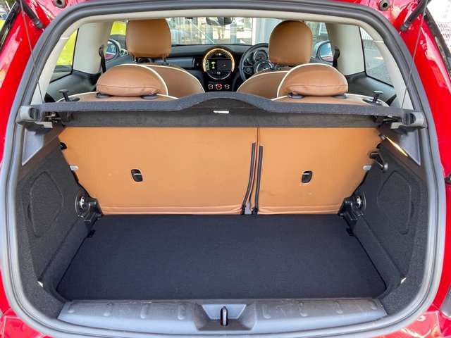 F56 MINI Cooper 3-Door Hatch LCI