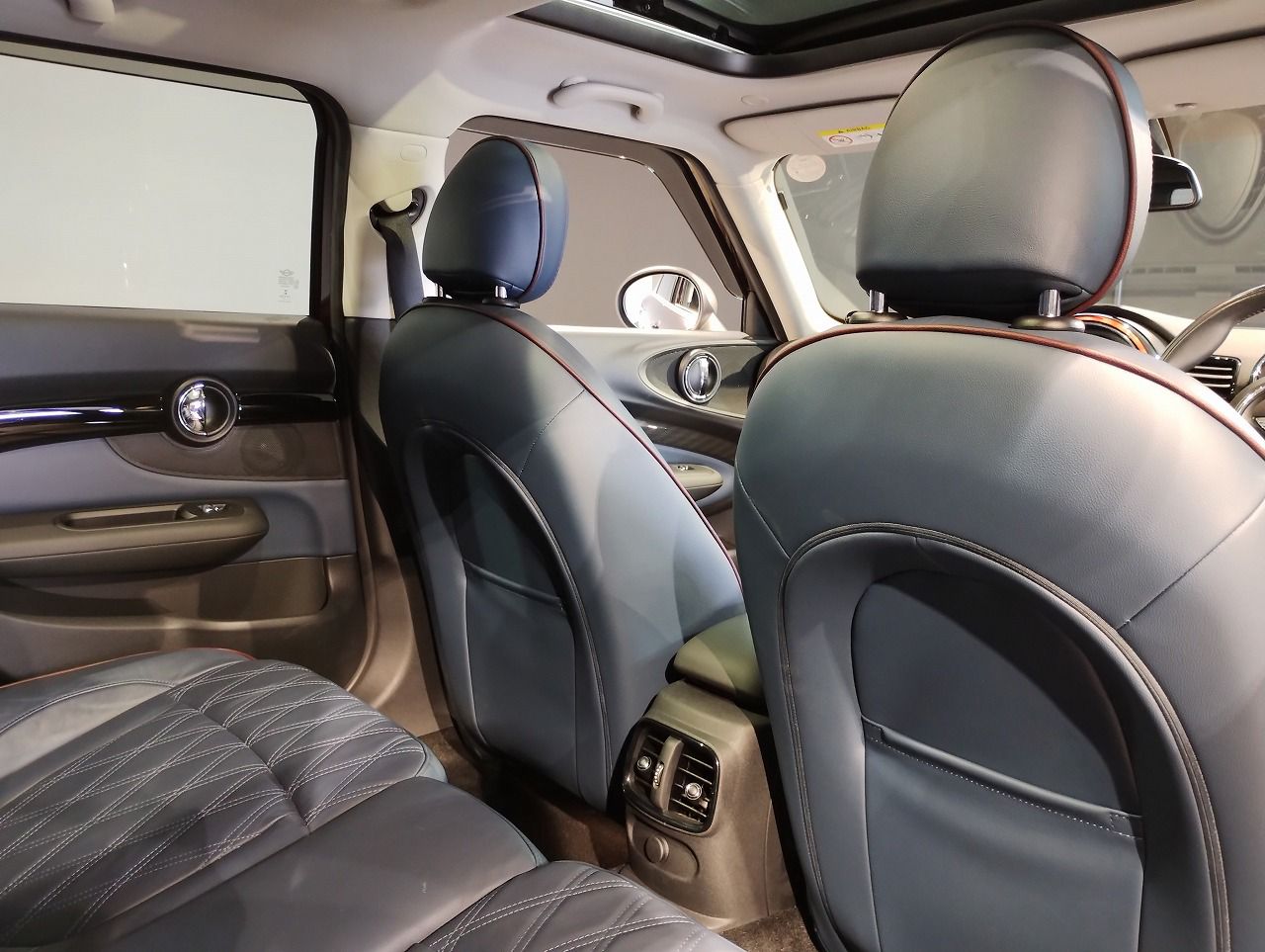 MINI COOPER S CLUBMAN