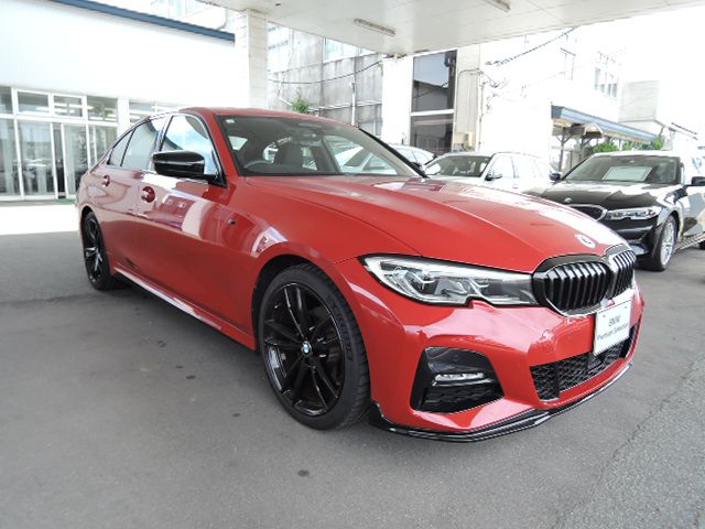 G20 320d xDrive RHD Saloon