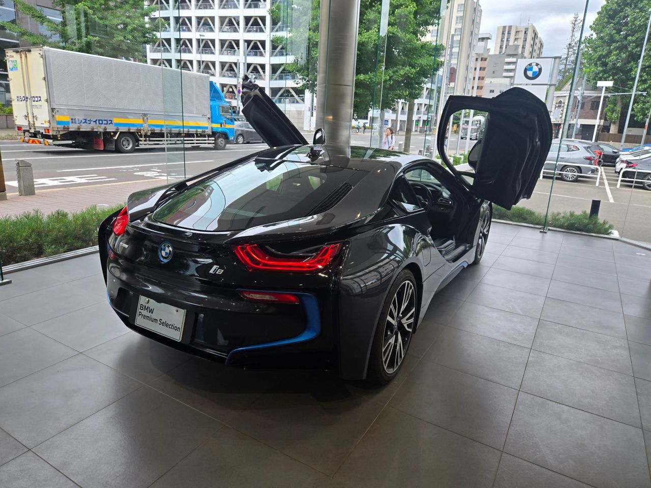 BMWI I8 RHD