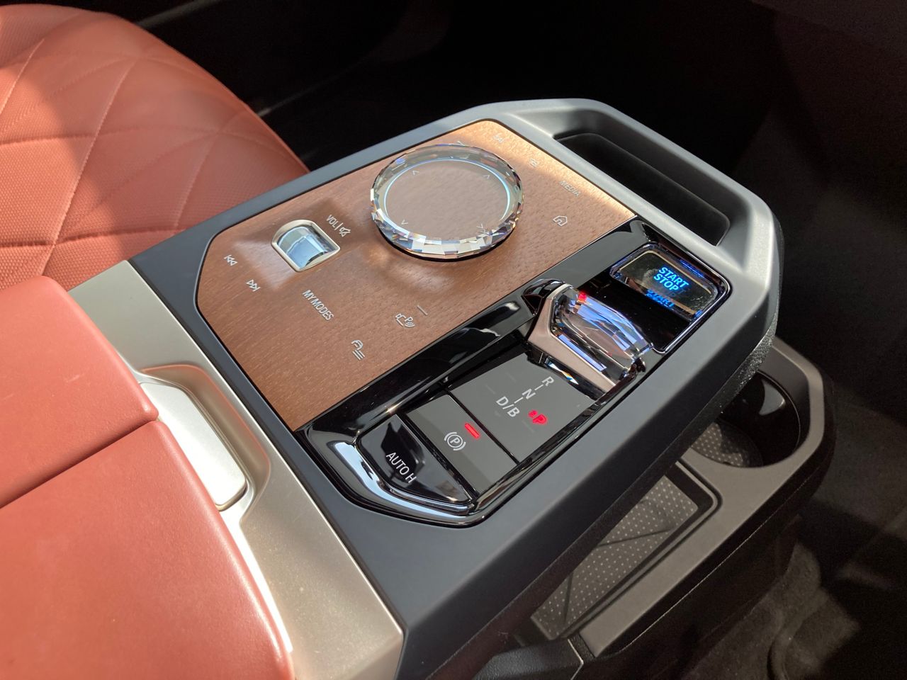 i20 iX xDrive40