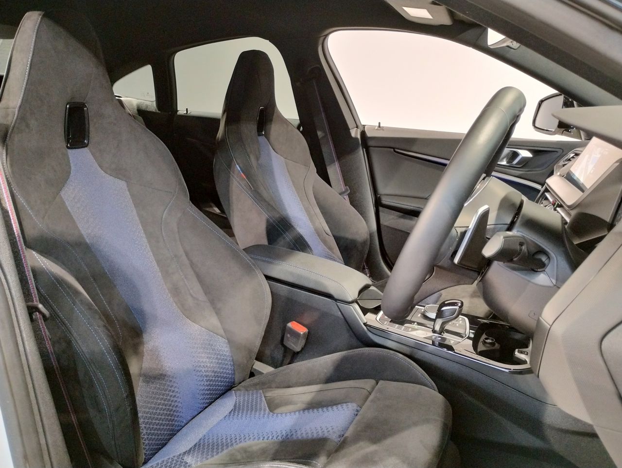 F4* **35i xDrive **** ***** B48 2.0i