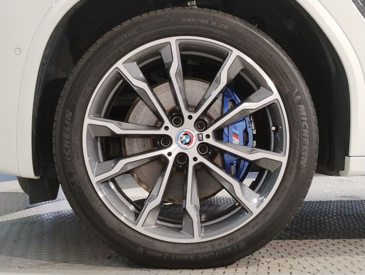 G01 X3 M40i RHD LCI ZA