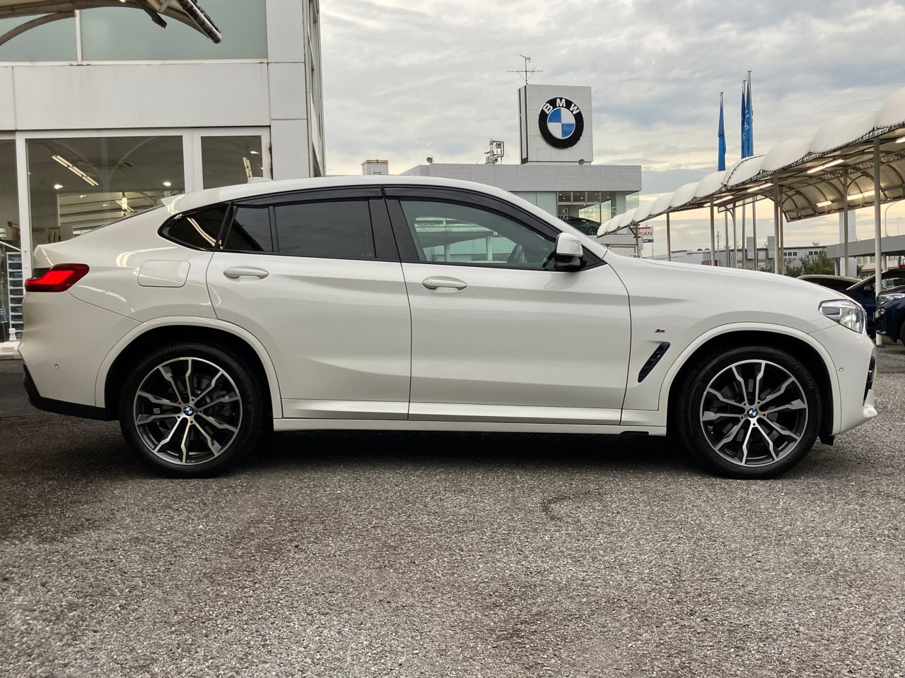 X4 xDrive20d RHD