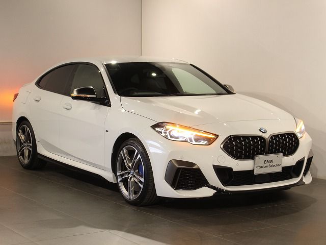 F4* **35i xDrive **** ***** B48 2.0i