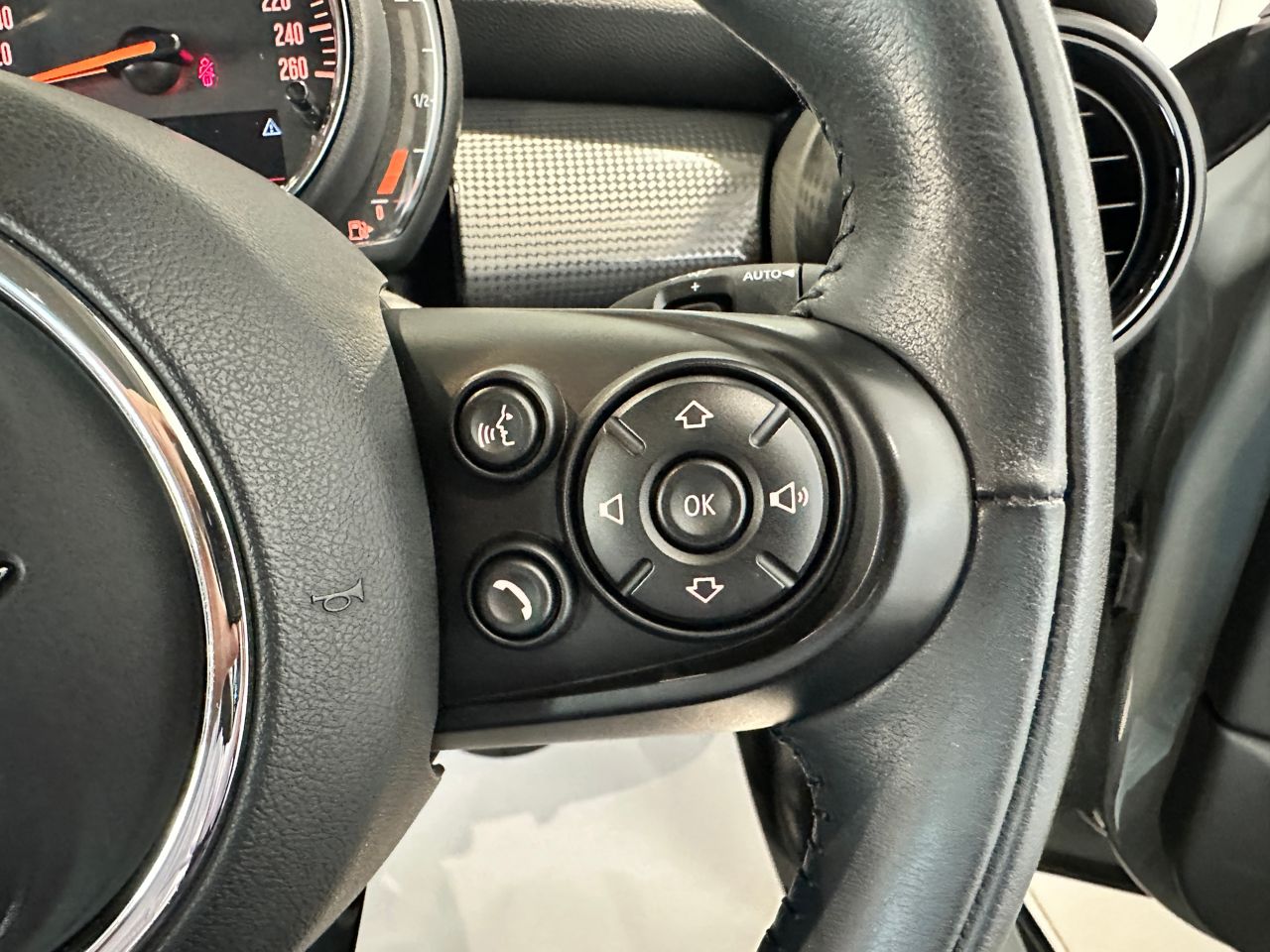 F55 MINI Cooper 5-Door Hatch LCI