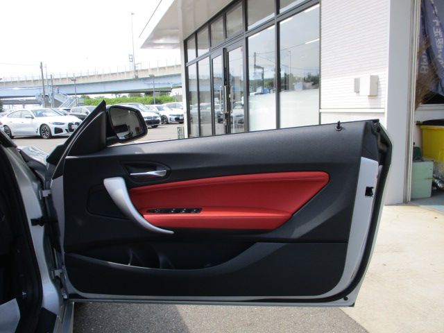 220I CABRIOLET RHD
