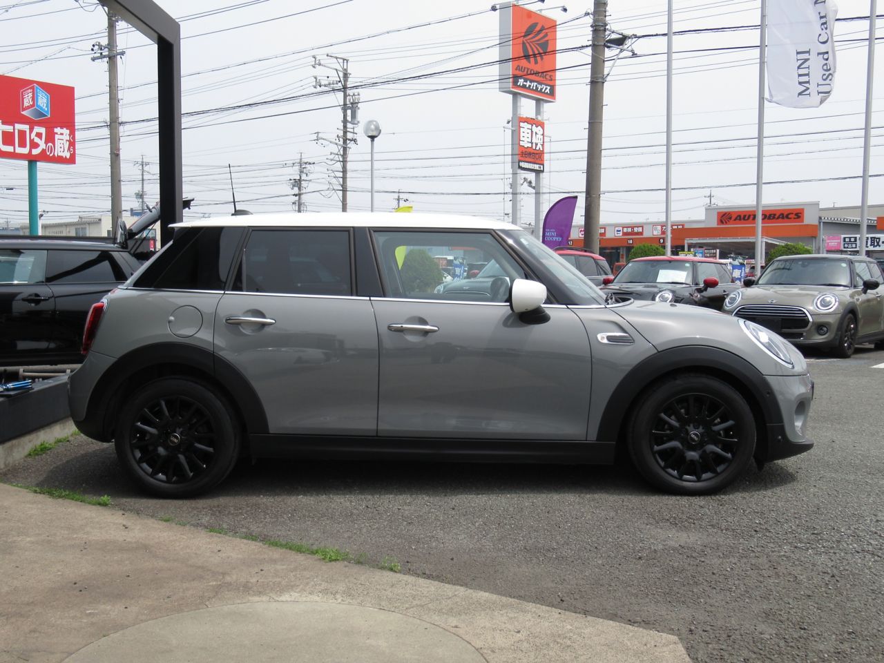 MINI F55 Cooper D 5dr Hatch LCI