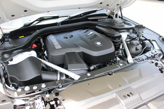 520i Sedan RHD