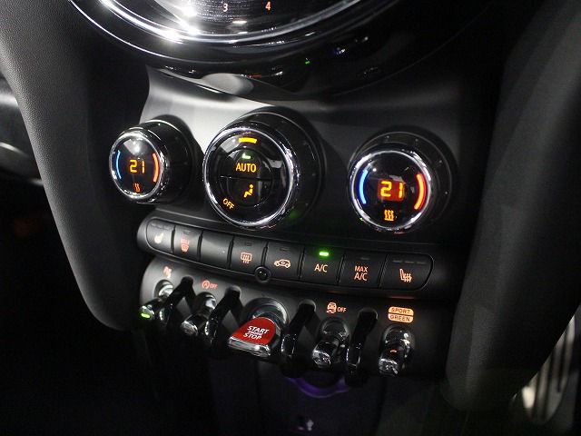 MINI JCW 3 Dr