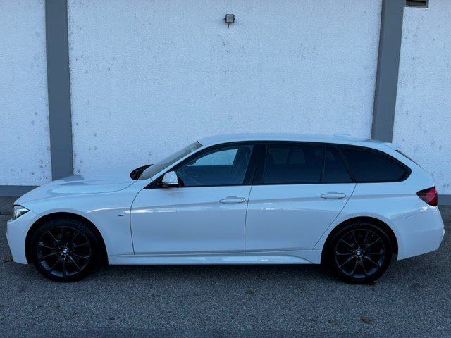 330d xDrive Touring