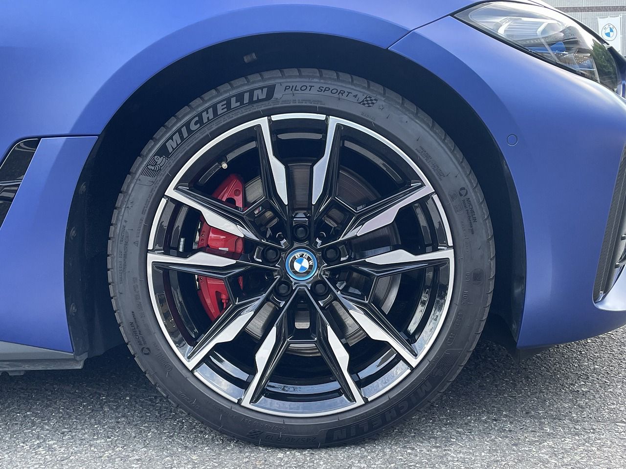G26 i4 M50 RHD