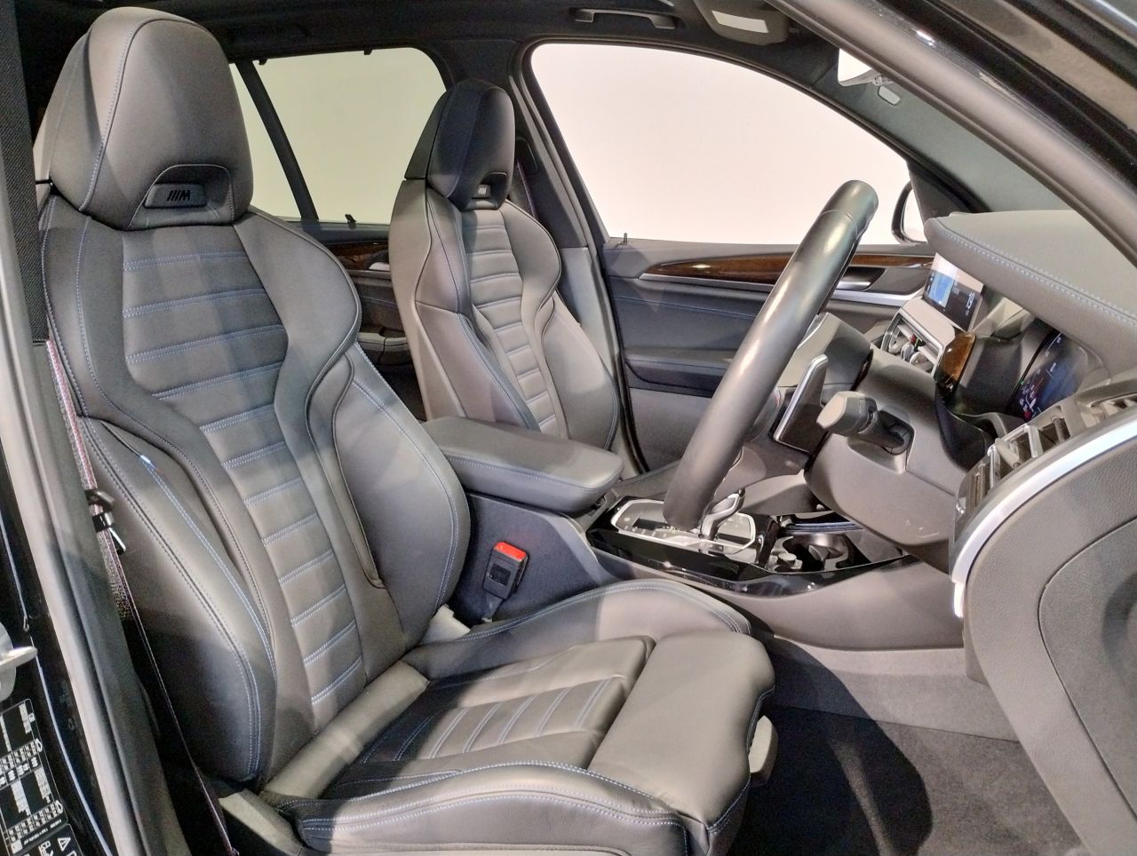 G01 X3 M40i RHD LCI ZA