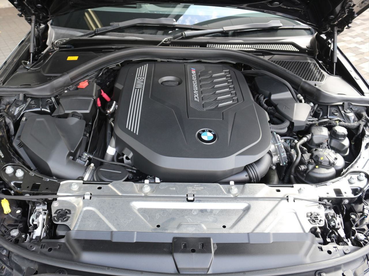 G21 M340i xDrive Touring LCI RHD