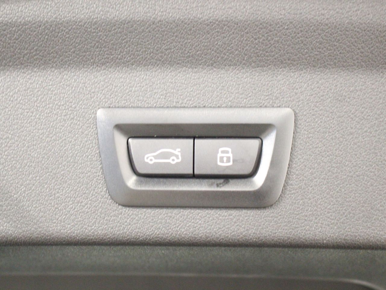 F40 118d Sports Hatch 5-door B47 2.0d