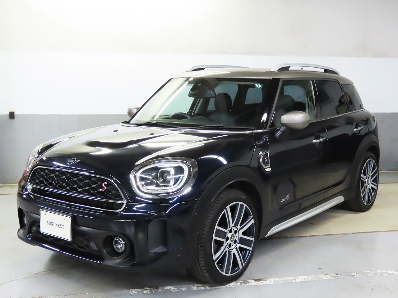 THE NEW MINI COOPER SD CROSSOVER ALL4.
