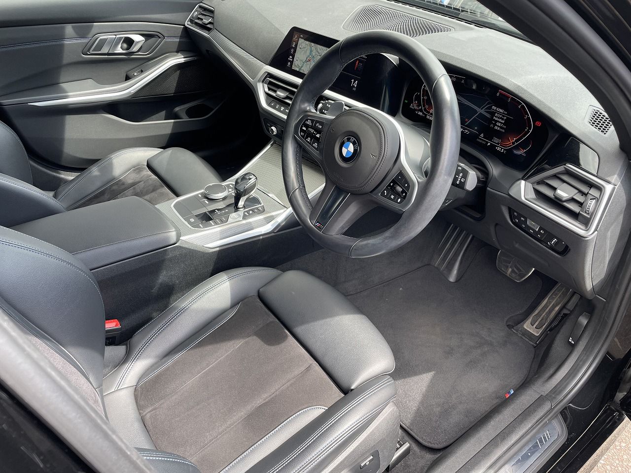 G21 320d xDrive Touring RHD