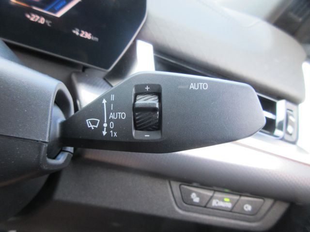 iX2 xDrive30 MSP