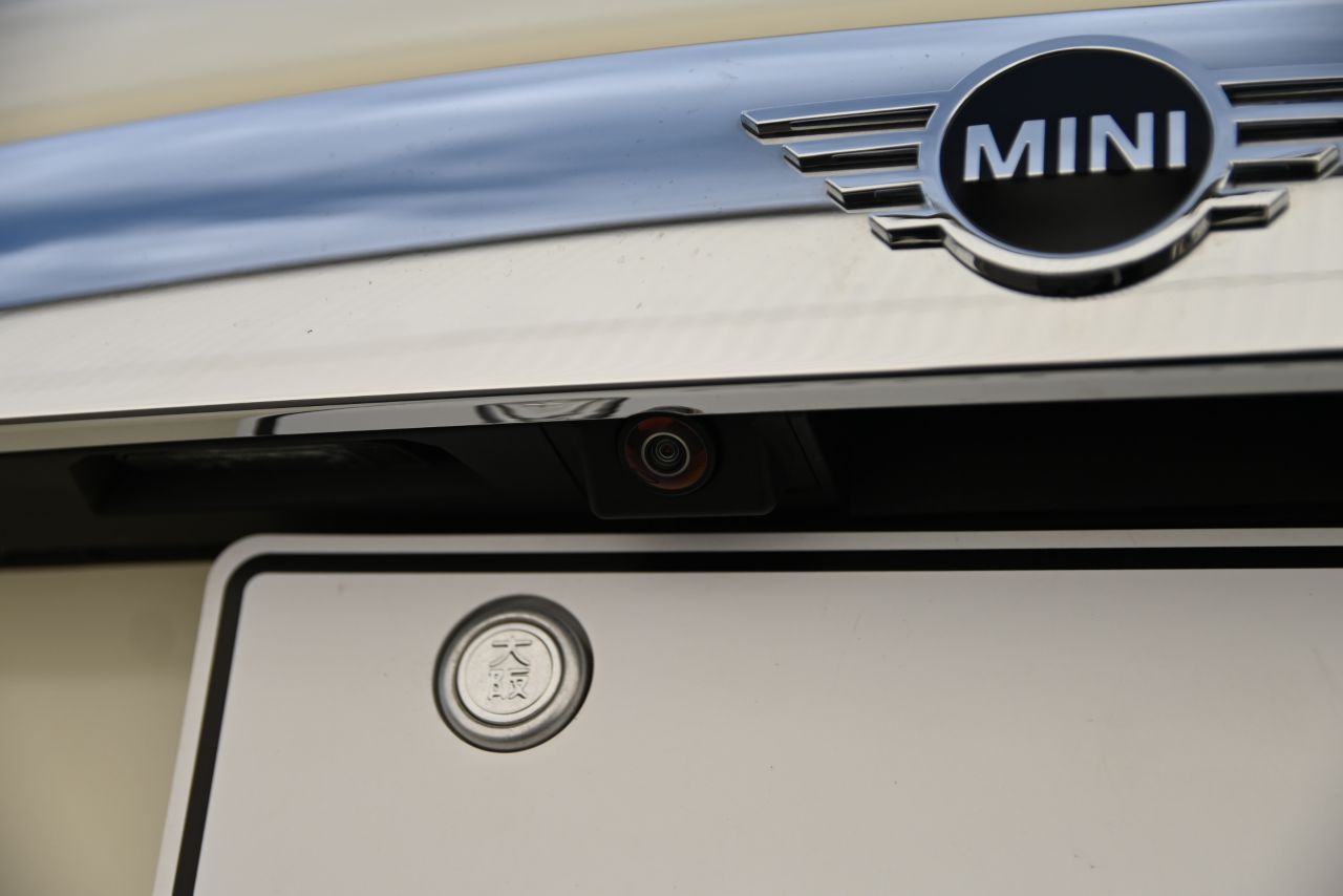 F55 MINI Cooper 5-Door Hatch LCI