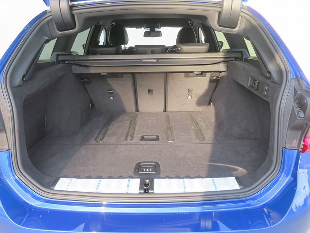 G21 320d xDrive Touring LCI RHD