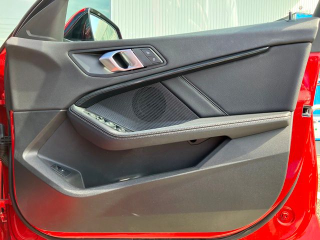 F40 118d Sports Hatch 5-door B47 2.0d