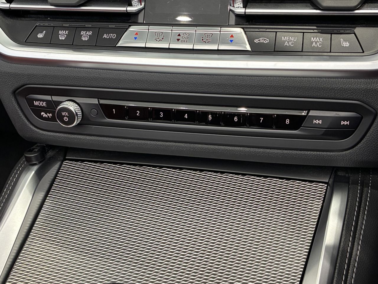 G23 420i Convertible RHD
