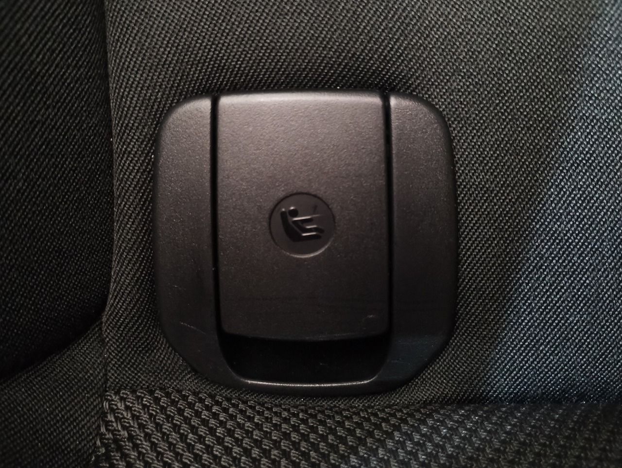 118D 5DOOR RHD