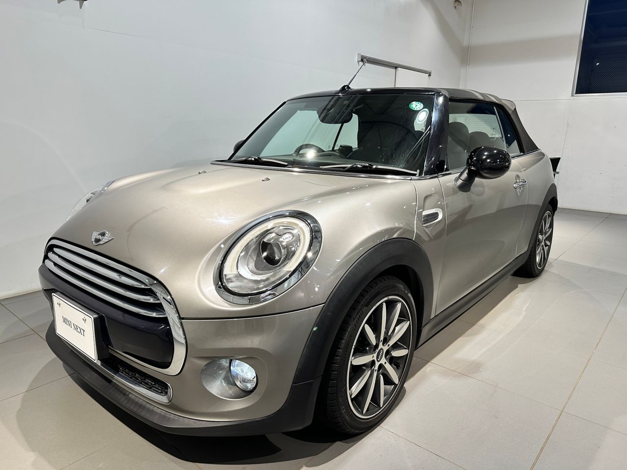 MINI CONVERTIBLE COOPER