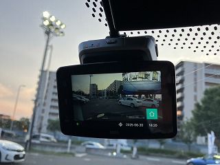 J01 MINI Cooper SE