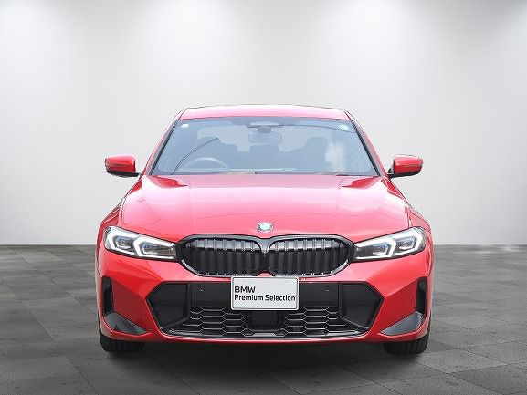 320d xDrive Berline RHD
