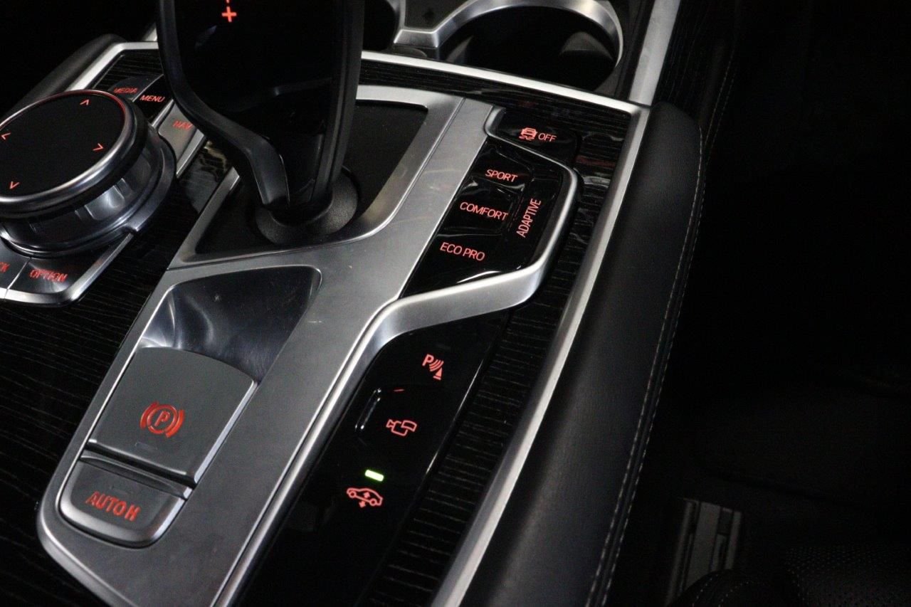 740D XDRIVE