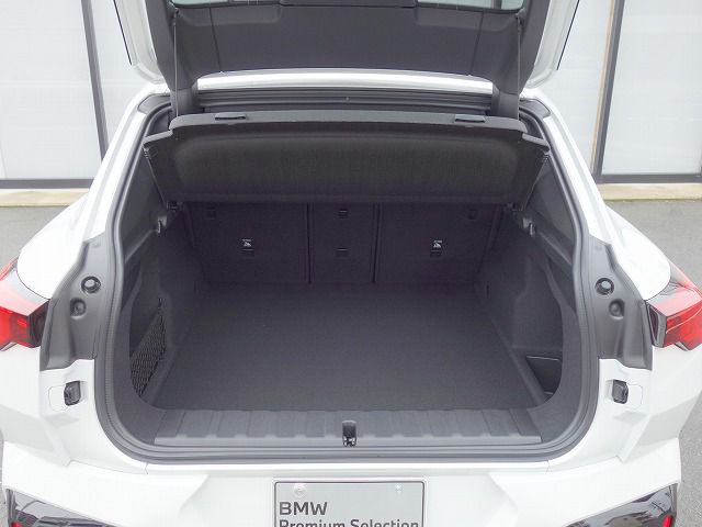 X2 M35i xDrive RHD