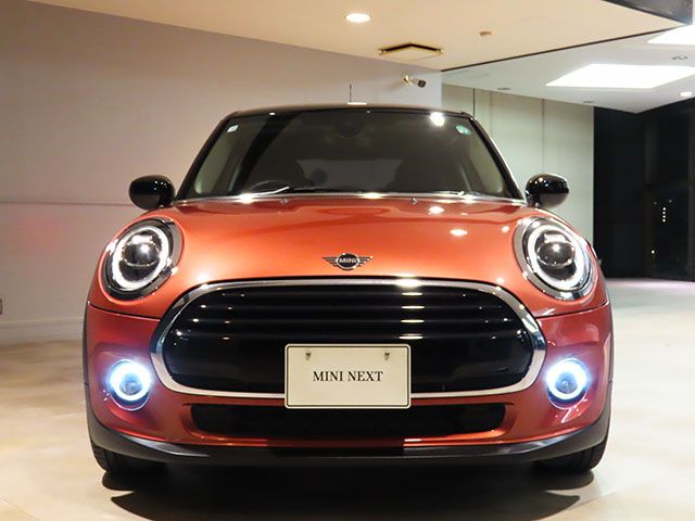 F55 MINI Cooper 5-Door Hatch LCI