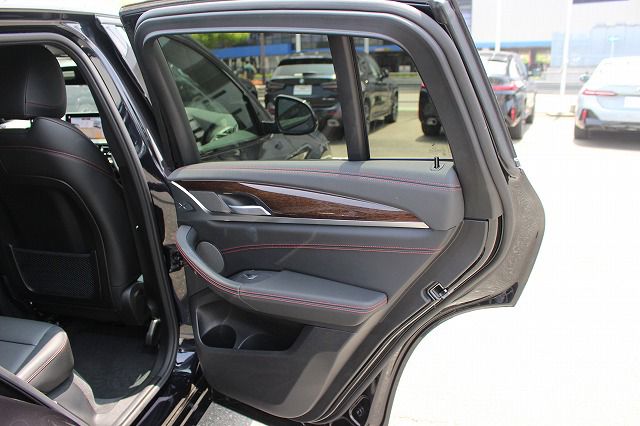 X4 xDrive20d RHD