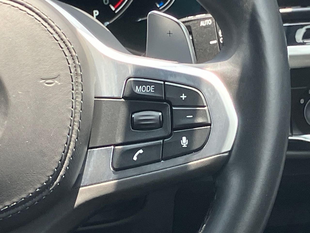X3 M40d RHD