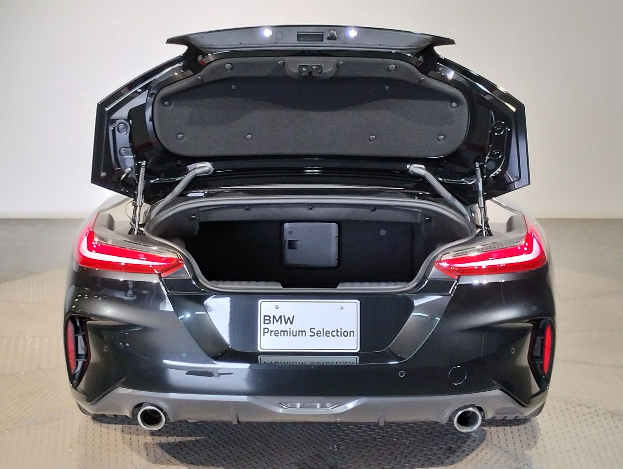 G29 z4 sDrive20i RHD